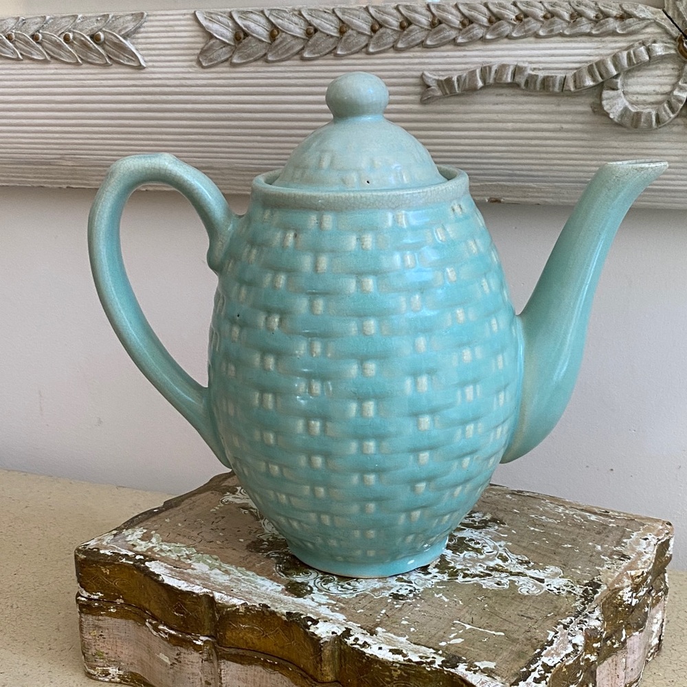 Vintage WELLER POTTERY Teapot
